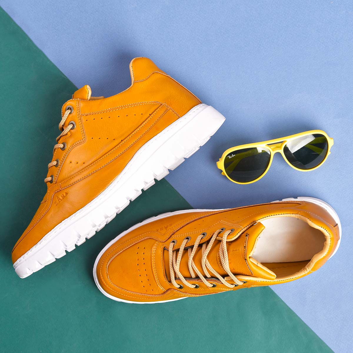 کفش مردانه zara مدل Laura رنگ عسلی