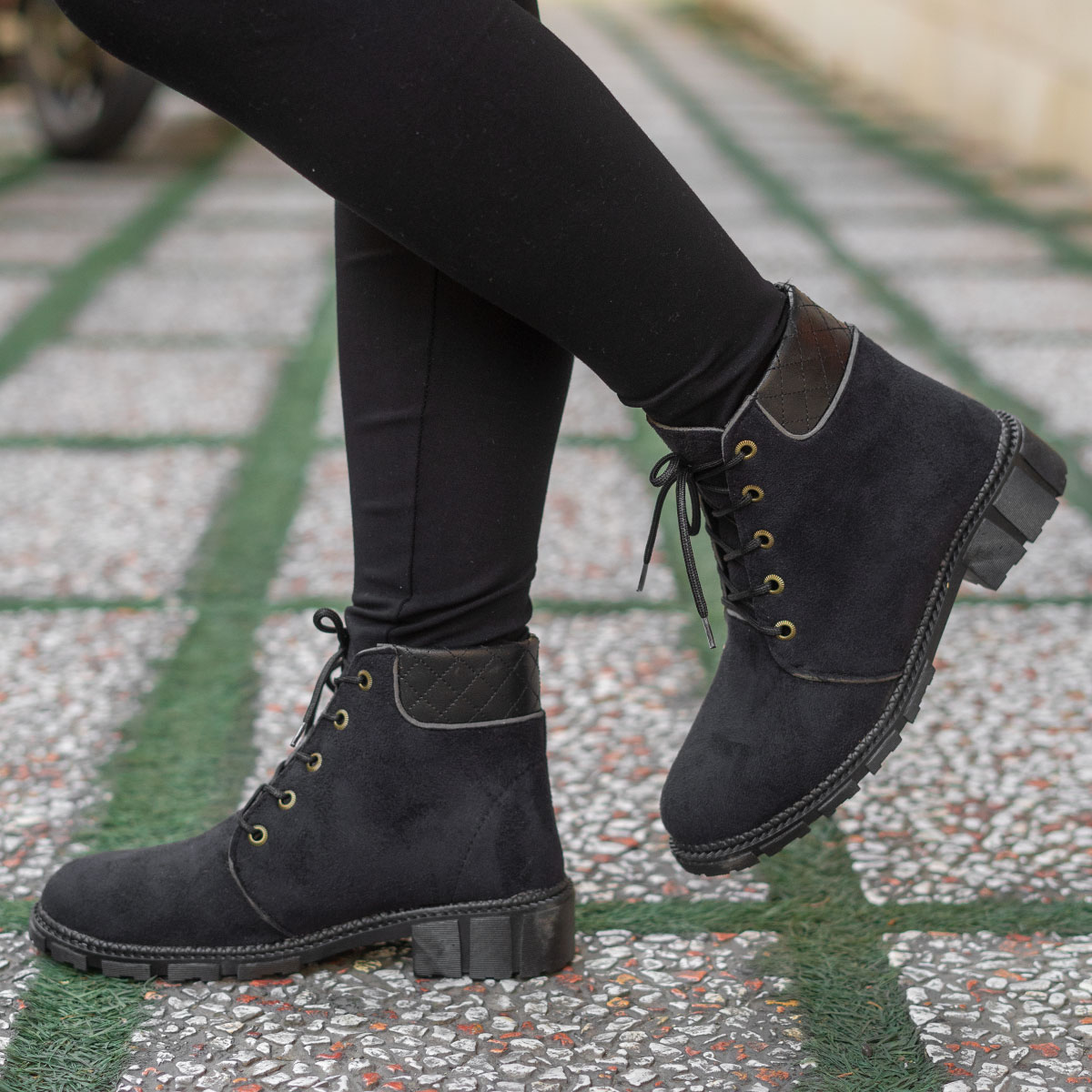 نیم بوت دخترانه مشکی مدل Atena