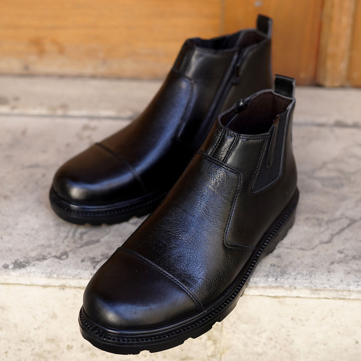 نیم بوت مشکی مردانه مدل Sasha